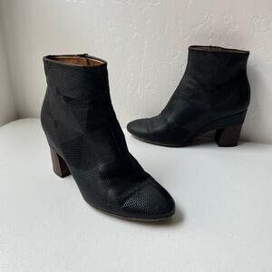 Coclico Lono Boots Leather Textured Designer Luxury Black Size EU38 / US7.5-8